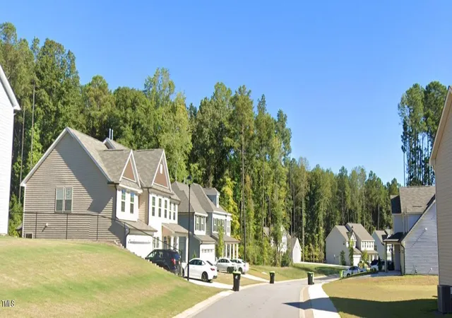 3rd image of 210 Alnwick Ct, Clayton, NC 27527 | MLS# 10118575