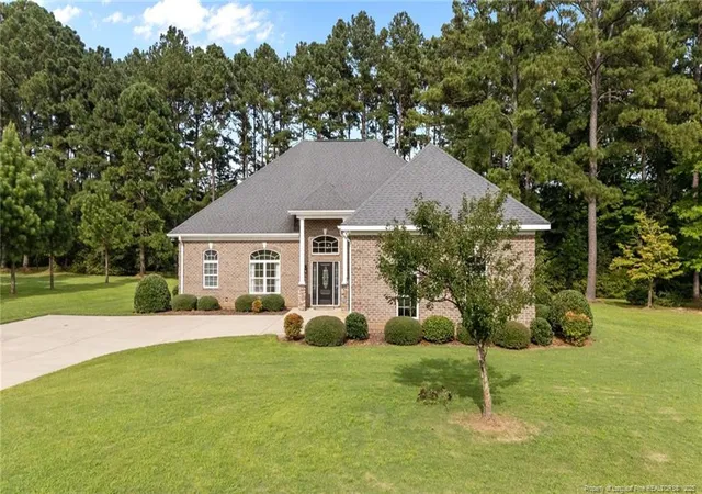 Photo 3 of Single family home for sale at 105 Waterfall Ln, Sanford, NC 27330 | MLS# 749633 | Listing updated on 2026-07-22