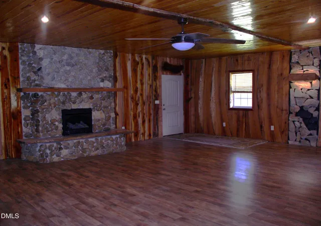 Photo 5 of Single Family Residence at 42 Tall Pines Dr, Henderson, NC 27537 | MLS# 10126204 |  | Sold on 2026-05-28