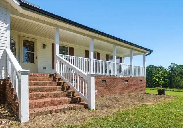 Photo 4 of Sale Pending at 2892 Silk Hope Liberty Rd, Siler City, NC 27344 | MLS# 10120453 | Listing updated on 2026-07-31