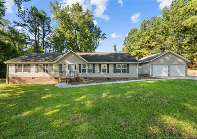 Photo 1 of Single Family Residence at 11891 Aberdeen Rd, Aberdeen, NC 28315 | MLS# 749894 | | Sold on 2026-06-25