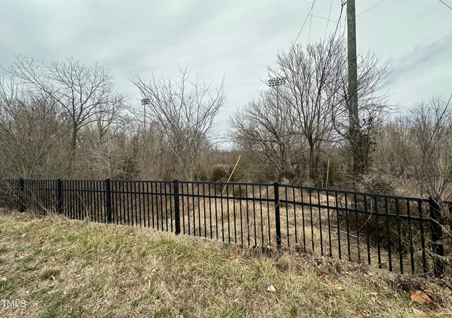 1st image of 1104 Bruce St, Winston Salem, NC 27107 | MLS# 10120894