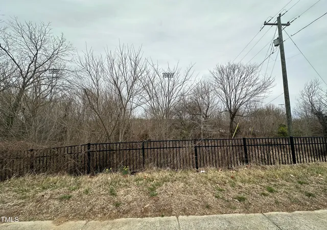 4th image of 1104 Bruce St, Winston Salem, NC 27107 | MLS# 10120894