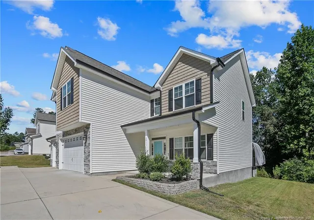 Homes for sale in Raeford, NC | 2911 Rockfish Rd, Raeford, NC 28376 | MLS# 749957