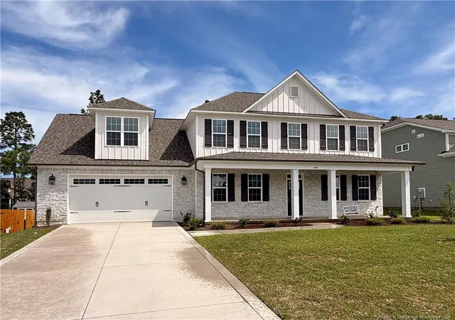 Photo 2 of Sale Pending at 640 Cresswell Moor Wy, Fayetteville, NC 28311 | MLS# 750066 | Listing updated on 2026-07-18