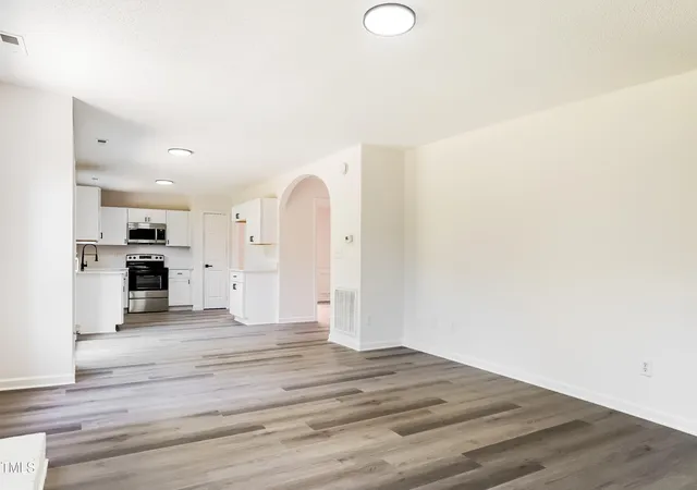 Photo 3 of Sale Pending at 110 Kindlewood Dr, Durham, NC 27703 | MLS# 10121303 | Listing updated on 2026-07-18