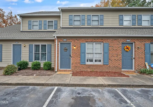 Photo 2 of Townhouse at 2605 Camellia Dr, Durham, NC 27705 | MLS# 10123445 | | Sold on 2026-05-28