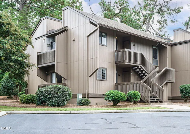 Photo 3 of Condominium at 800 St Andrews Dr #260, Pinehurst, NC 28374 | MLS# 10122004 | | Sold on 2026-05-15