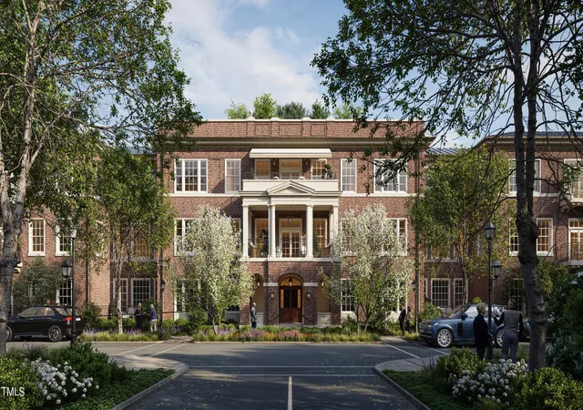 2nd image of 2606 Marchmont St #206, Raleigh, NC 27608 | MLS# 10128327
