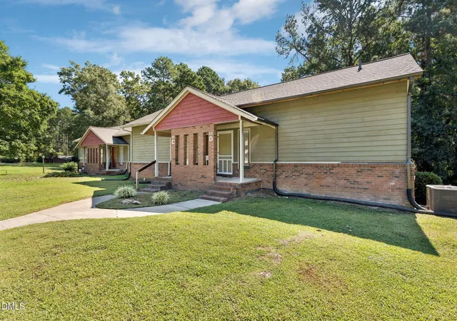 Photo 3 of Multi family home for sale at 22 Carriage Cir, Louisburg, NC 27549 | MLS# 10123061 | Listing updated on 2026-09-24