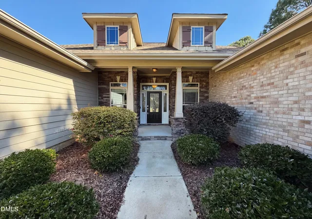 Photo 3 of Single Family Residence at 35 Pebble Crk Dr, Franklinton, NC 27525 | MLS# 10123241 | | Sold on 2026-05-27