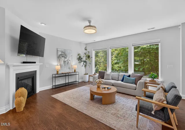 Photo 3 of Single family home for sale at 103 Medfield Ct, Chapel Hill, NC 27517 | MLS# 10168849 | Listing updated on 2026-08-31