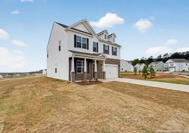 Photo 4 of Single Family Residence at 1006 Misty Crk Dr, Aberdeen, NC 28315 | MLS# 750921 | | Sold on 2026-05-27