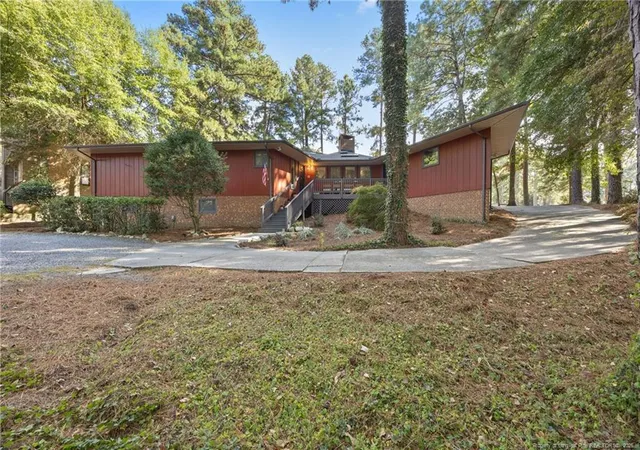 Photo 3 of Single Family Residence at 40 Inverness Rd, Pinehurst, NC 28374 | MLS# 750790 |  | Sold on 2026-07-07