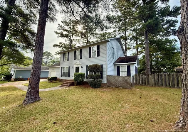 Photo 2 of Single family home for sale at 715 Brougham Rd, Fayetteville, NC 28311 | MLS# 750341 | Listing updated on 2026-07-18