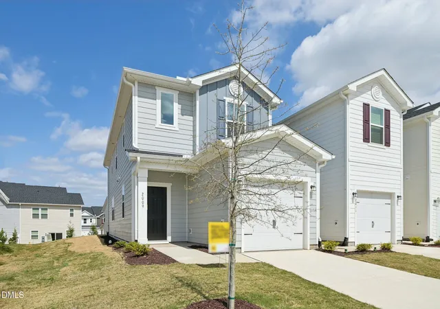 Homes for sale in Durham, NC | 2009 Oakdale Dr, Durham, NC 27703 | MLS# 10146915