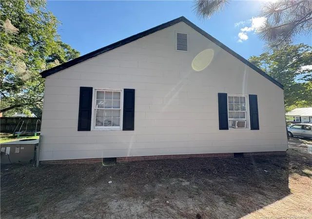 Photo 3 of Single family home for sale at 110 E Mcneill Dr, Red Springs, NC 28377 | MLS# 751096 | Listing updated on 2026-07-18