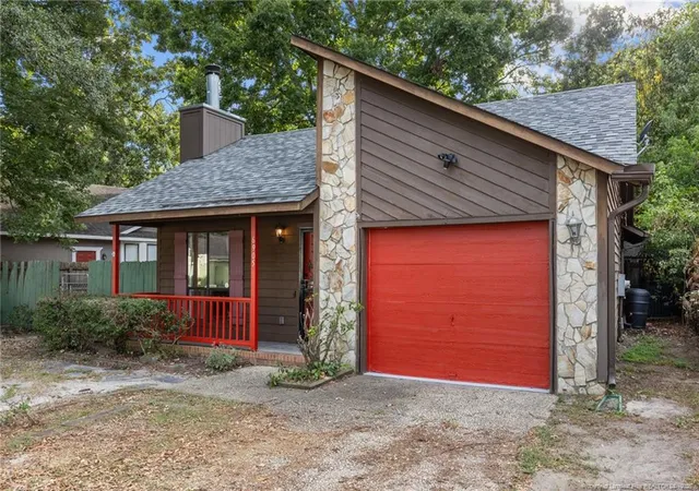 2nd image of 6905 Timberwood Dr, Fayetteville, NC 28314 | MLS# 751044