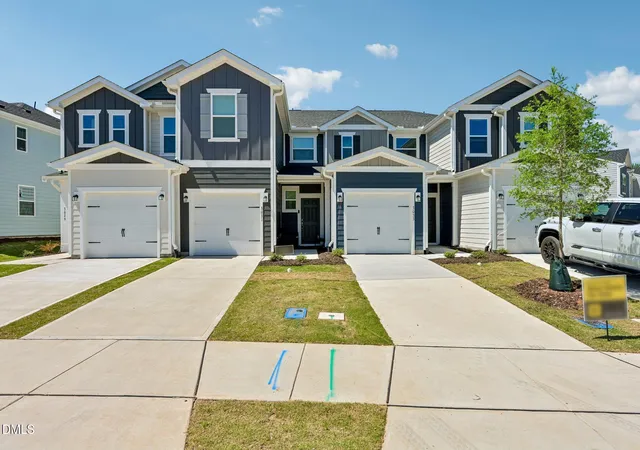 4th image of 3033 Glen Lyon Dr, Durham, NC 27703 | MLS# 10125444