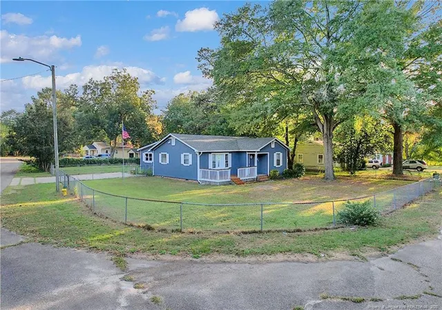 1st image of 5301 Walnut Dr, Fayetteville, NC 28304 | MLS# 751399