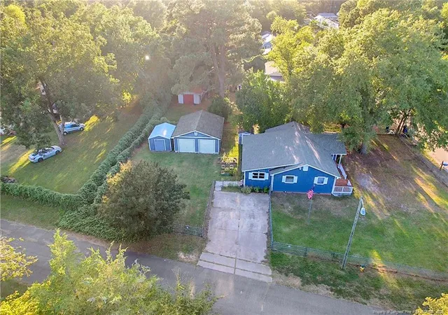 3rd image of 5301 Walnut Dr, Fayetteville, NC 28304 | MLS# 751399