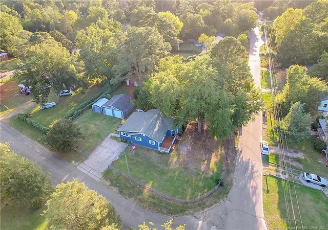 4th image of 5301 Walnut Dr, Fayetteville, NC 28304 | MLS# 751399