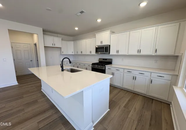 Photo 5 of Single Family Residence at 165 Sugar Pine Dr #149, Franklinton, NC 27525 | MLS# 10126339 |  | Sold on 2026-05-14