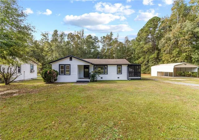 Homes for sale in Wagram, NC | 21480 Jane Shaw Rd, Wagram, NC 28396 | MLS# 750506