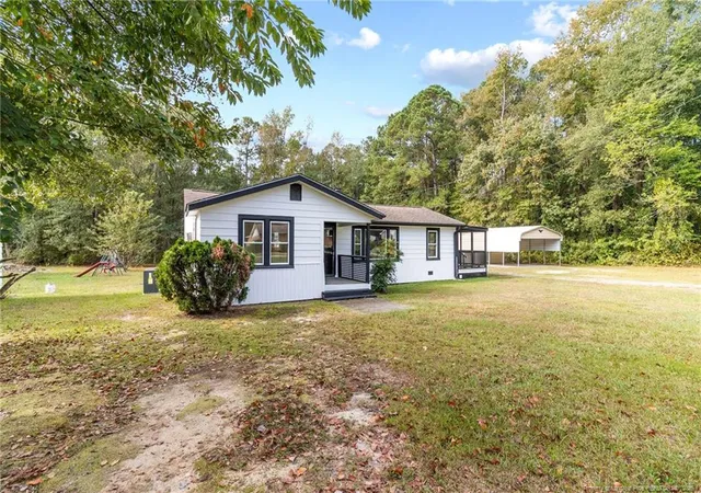 Homes for sale in Wagram, NC | 21480 Jane Shaw Rd, Wagram, NC 28396 | MLS# 750506