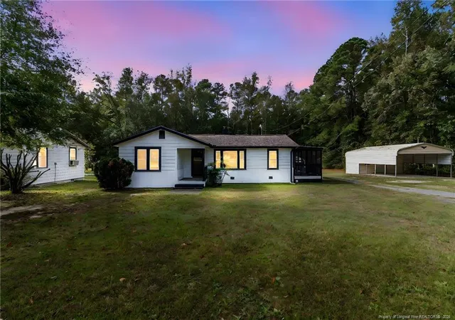 Homes for sale in Wagram, NC | 21480 Jane Shaw Rd, Wagram, NC 28396 | MLS# 750506