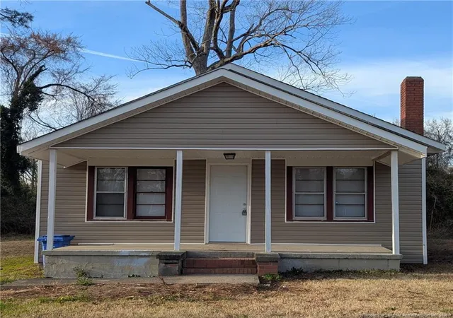 1st image of 402, 406, 410 Warren St, Fayetteville, NC 28312 | MLS# 751478