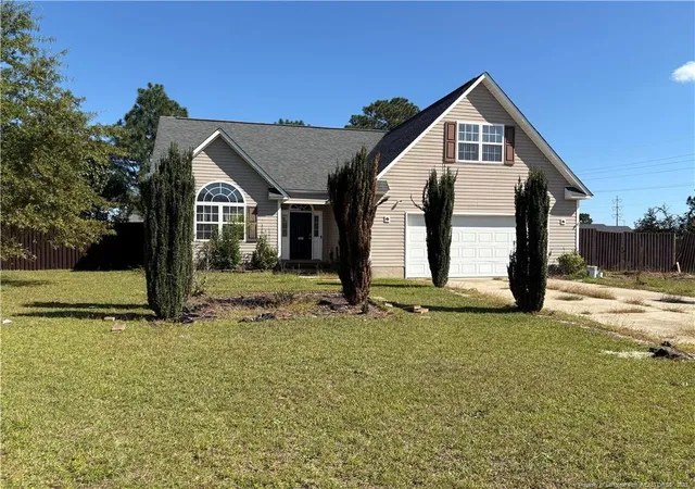 1st image of 2809 Carabid Ct, Hope Mills, NC 28348 | MLS# 751635