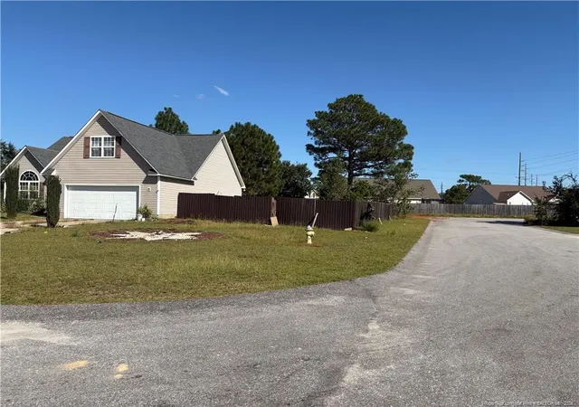 3rd image of 2809 Carabid Ct, Hope Mills, NC 28348 | MLS# 751635