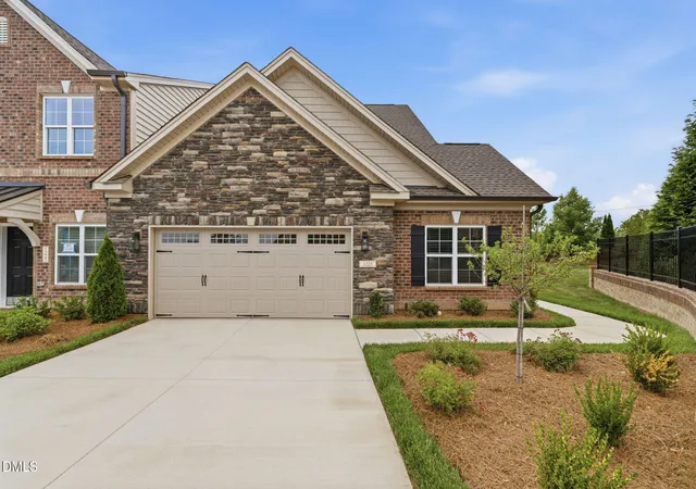 Townhouse for sale at 1225 Talisker Wy #42, Burlington, NC 27215 | MLS# 10127396