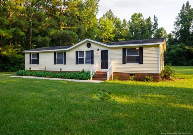 Homes for sale in Lumberton, NC | 136 Deer Stand Dr, Lumberton, NC 28358 | MLS# 751870