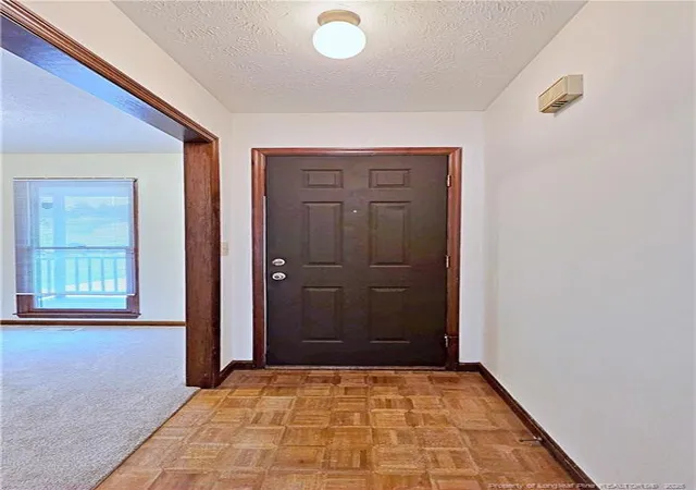 Photo 3 of Single family home for sale at 524 Jennings Farm Rd, Fayetteville, NC 28314 | MLS# 751993 | Listing updated on 2026-09-02