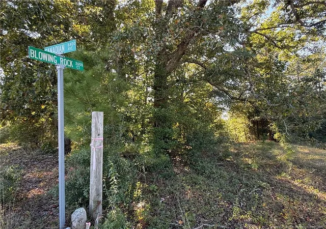1st image of 2608 Blowing Rock Ct, Hope Mills, NC 28348 | MLS# 752035