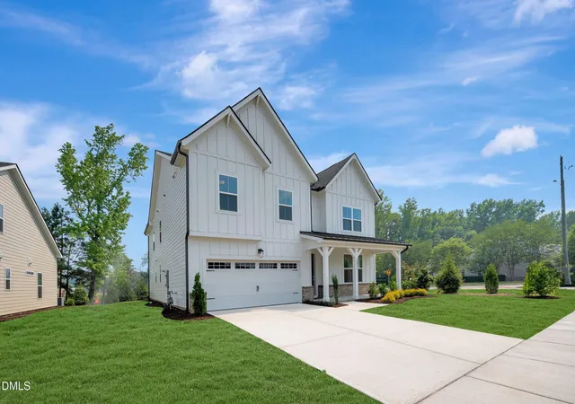 Photo 2 of Sale Pending at 2511 Vetrina Way, Apex, NC 27502 | MLS# 10128849 | Listing updated on 2026-07-18