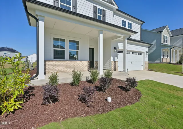 Photo 1 of Single Family Residence at 116 Seagraves Crk Ln, Holly Springs, NC 27540 | MLS# 10128903 | | Sold on 2026-05-14
