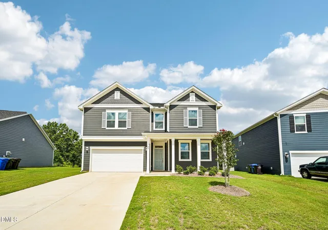Photo 1 of Single family home for sale at 23 Chestnut Oak Ln, Lillington, NC 27546 | MLS# 10129527 | Listing updated on 2026-09-03