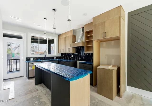 5th image of 720 Noble Town Wy #105, Raleigh, NC 27603 | MLS# 10129963