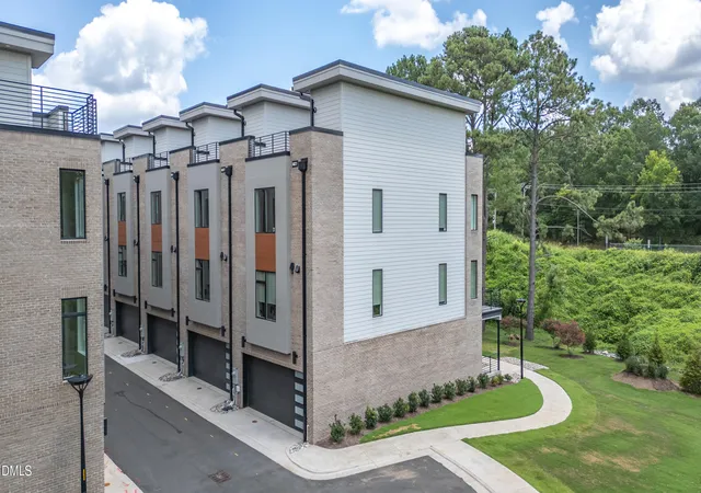 Photo 3 of Townhouse for sale at 1014 Manor Way, Durham, NC 27701 | MLS# 10131057 | Listing updated on 2026-09-04