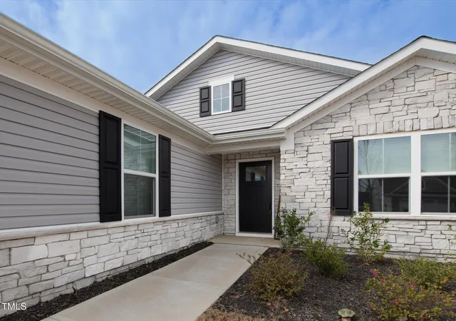 4th image of 8630 Kenridge Ln, Fuquay Varina, NC 27526 | MLS# 10175892