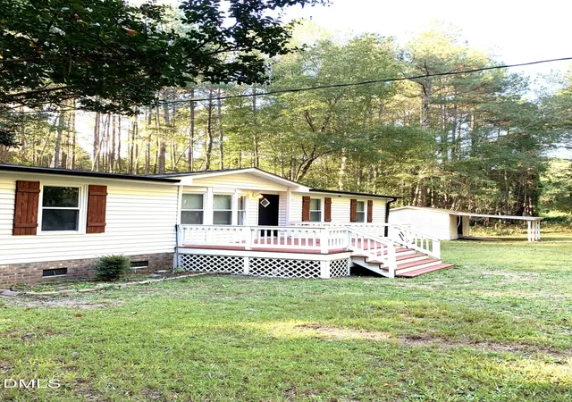 Photo 1 of Single family home for sale at 3280 Lakebay Rd, Vass, NC 28394 | MLS# 10131260 | Listing updated on 2026-09-01