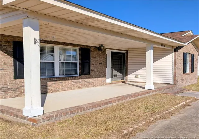 Photo 3 of Sale Pending at 1013 Whiskerlake Dr, Fayetteville, NC 28312 | MLS# 752793 | Listing updated on 2026-07-18