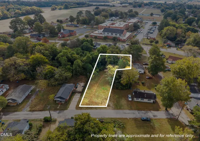 Homes for sale in Dunn, NC | 102 N Jackson St, Dunn, NC 28334 | MLS# 10131314