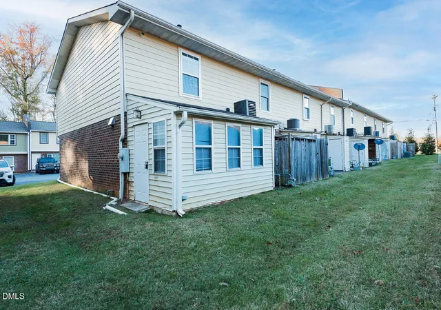 Homes for sale in Mebane, NC | 1241 S Fifth St #B-4, Mebane, NC 27302 | MLS# 10131346