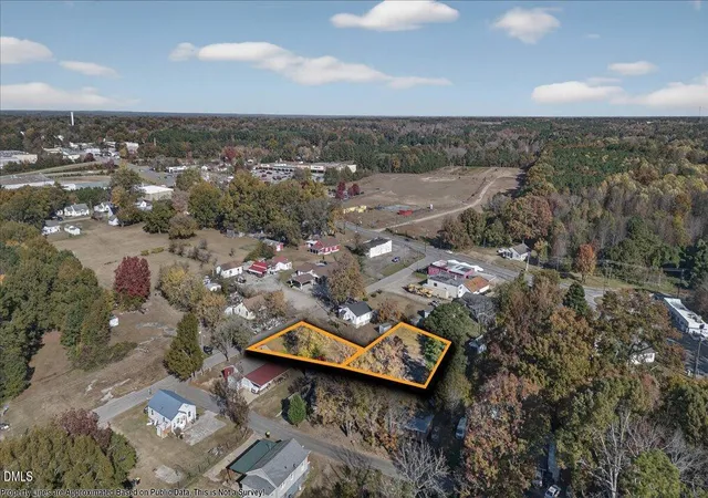 Photo 4 of Sale Pending at 210/212 N Shank St, Henderson, NC 27536 | MLS# 10132662 | Listing updated on 2026-10-07