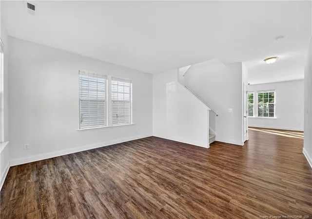 4th image of 921 Stable Fern Dr, Fuquay Varina, NC 27526 | MLS# 752851
