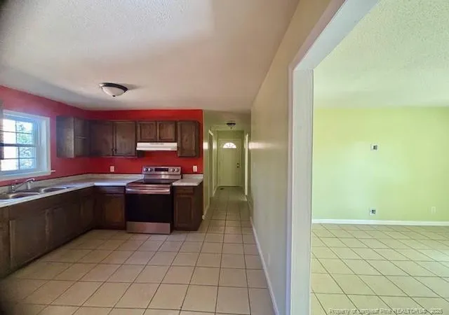Photo 4 of Single family home for sale at 4487 Ruby Rd, Fayetteville, NC 28311 | MLS# 752972 | Listing updated on 2026-08-19